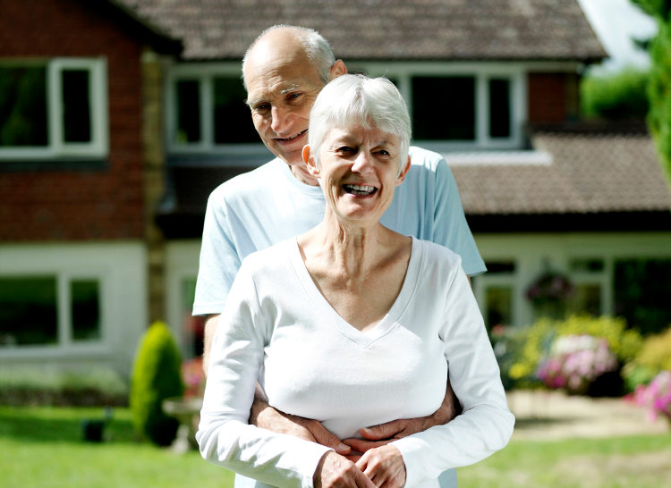 senior living guide to housing for adult children and their senior parents