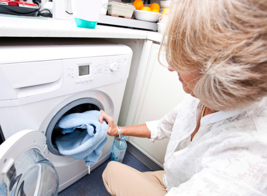 spring cleaning tips for seniors living apartment living