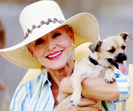 things to remember before moving to senior living places with pets